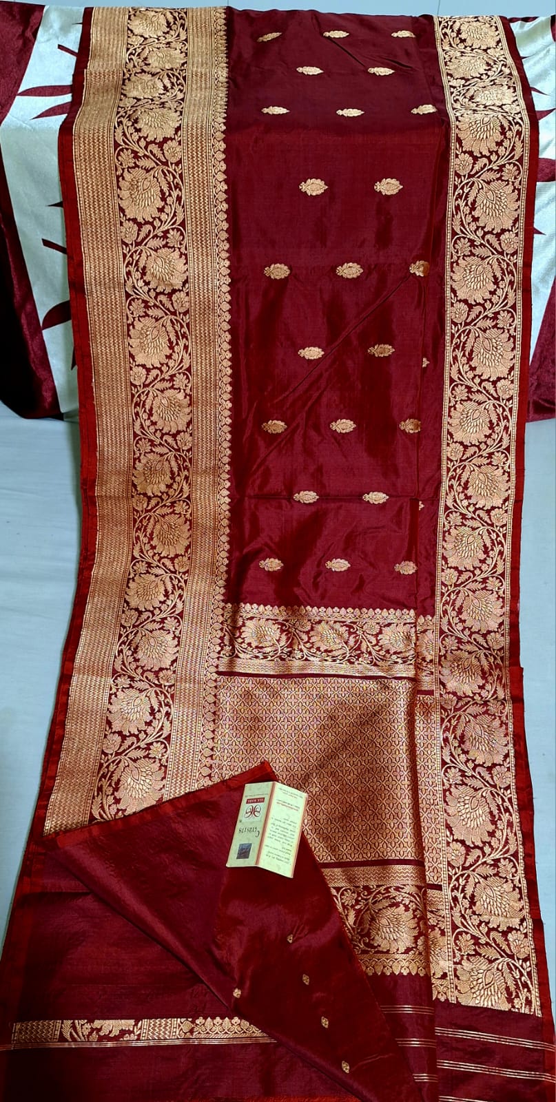 Marron Banarasi Silk Saree (2)