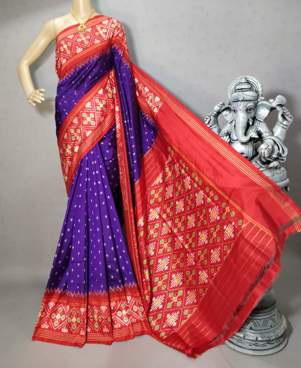 Purple with Red Border Pochampally ikkat silk saree