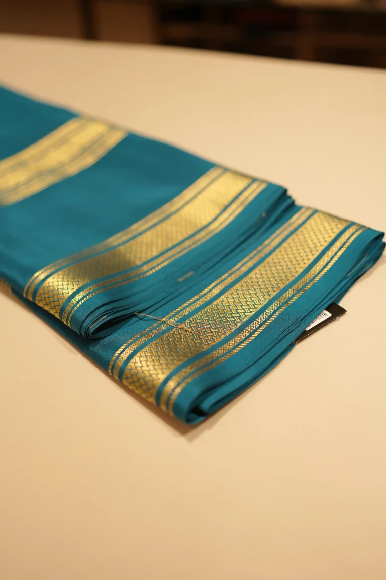 Dark Teal 01