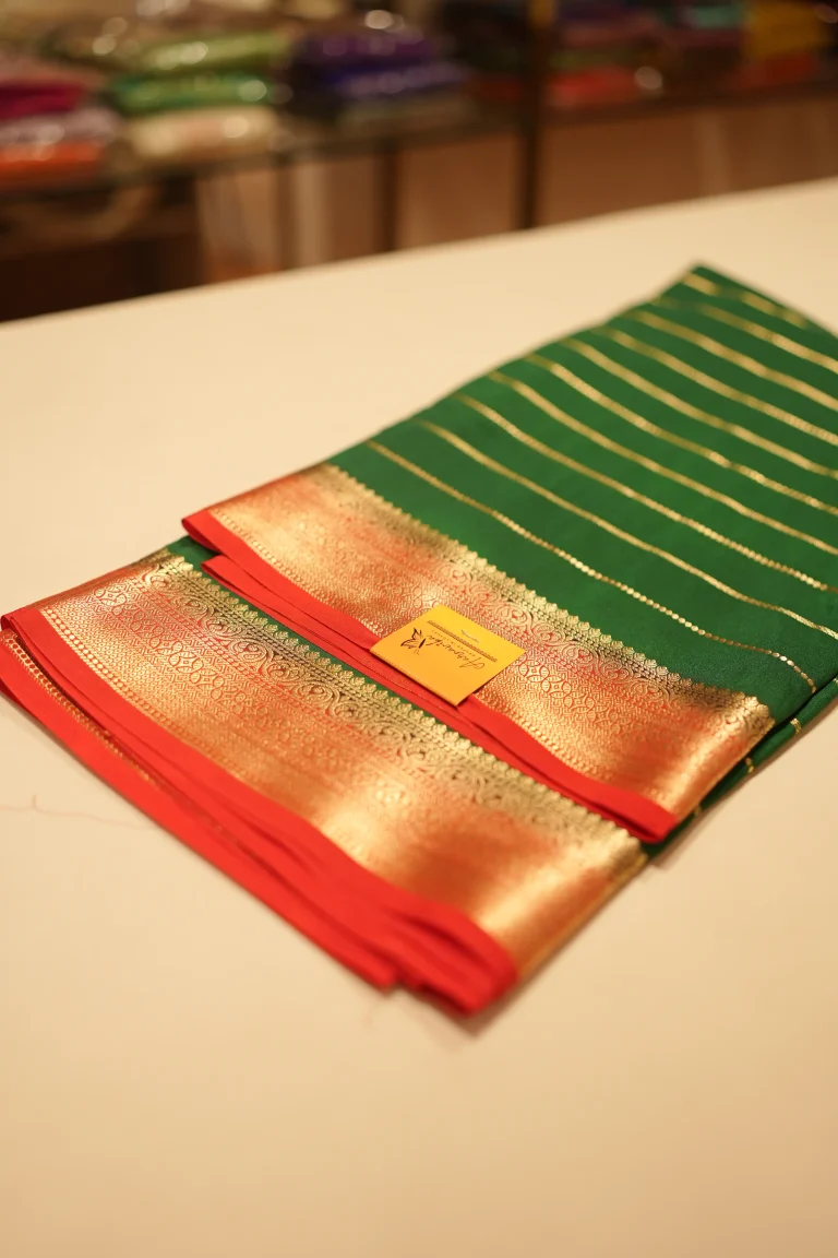 Green And Red 01