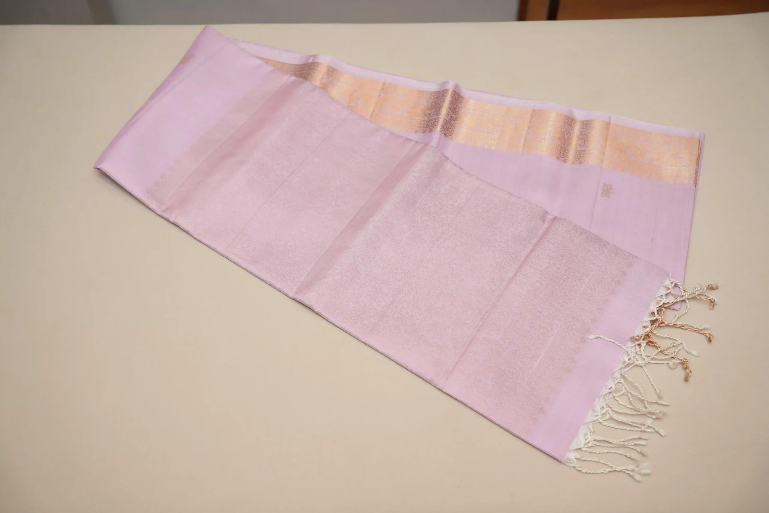 Lilac Soft Silk 01