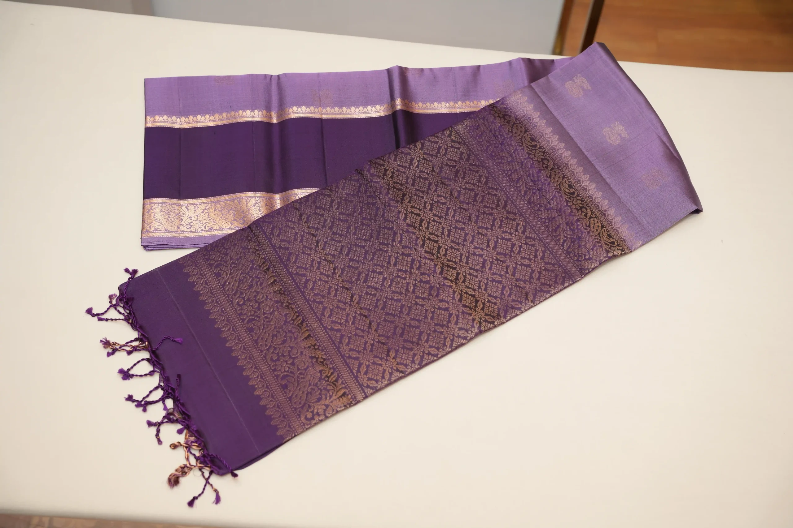 Light and Dark Purple 01