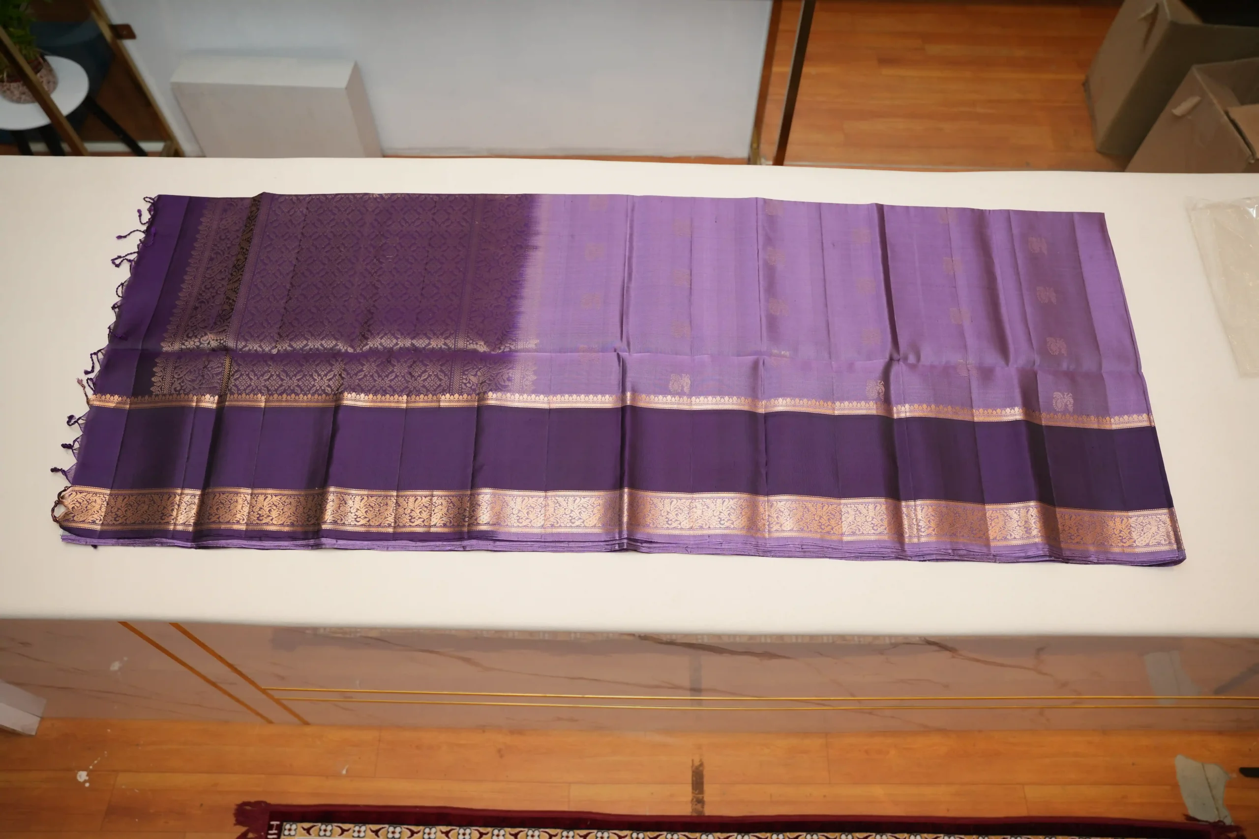 Light and Dark Purple 01